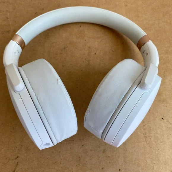 Sennheiser HD-4.30 Wired Headphones